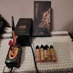 Luminess Icon Airbrush Makeup System - Black and Gold. NEVER USED